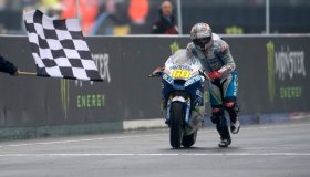 Come accendere una moto a spinta