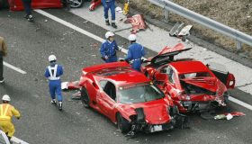 L’incidente più costoso della storia con otto Ferrari. Video
