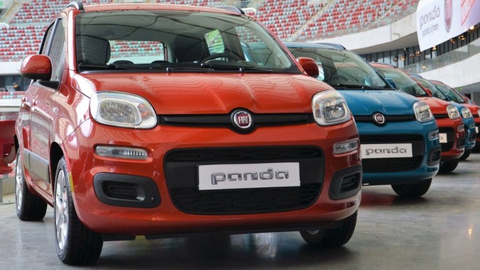 Le 10 auto più vendute d’Italia: Renault Clio supera la Panda