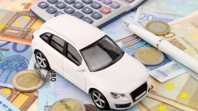 Bollo auto: condono per i debiti arretrati sino a mille euro