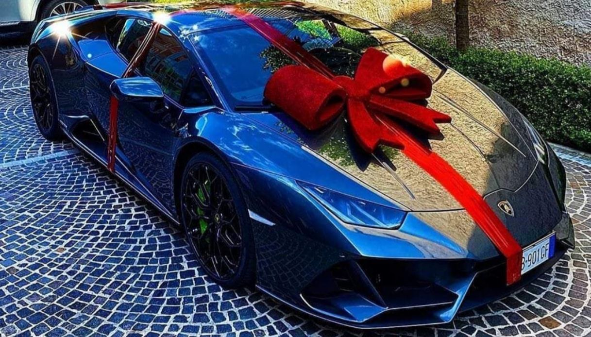 insigne lamborghini huracan evo