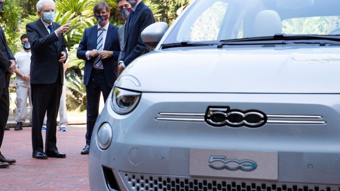 Fiat 500 elettrica, presentazione ufficiale alle alte cariche dello Stato