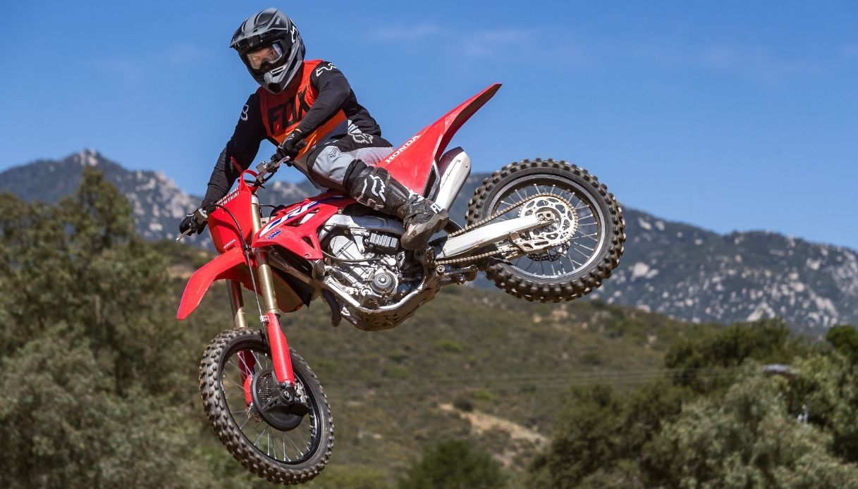 Nuova Honda CRF450R per il 2022