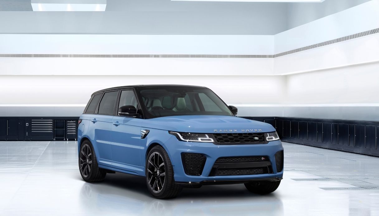 Range Rover, il nuovo Sport SVR Ultimate Edition