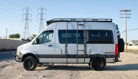 Loft 144, il furgone Mercedes-Benz di Vanspeed che sembra un vero appartamento