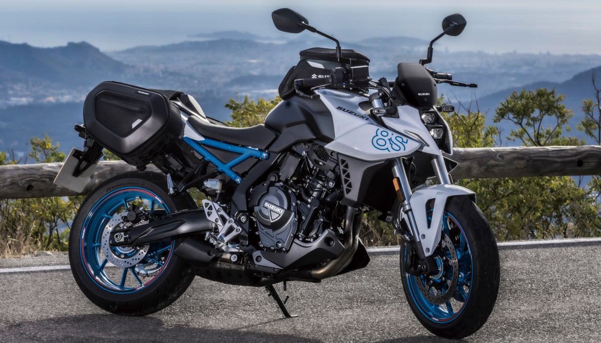 Suzuki presenta la GSX-8S a Eicma