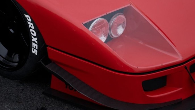 Un bodykit speciale per la storica Ferrari F40
