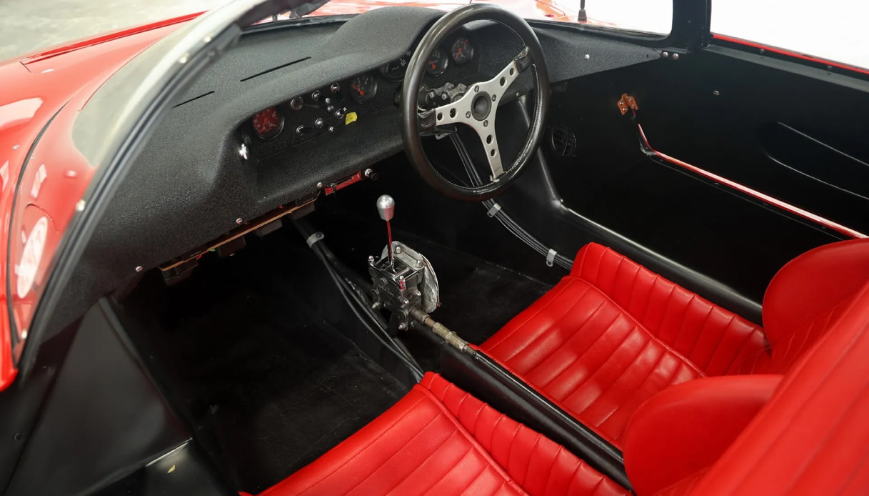 Interni Ferrari Dino 206 S