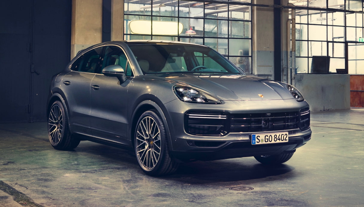 Porsche Cayenne Coupé di Lazza