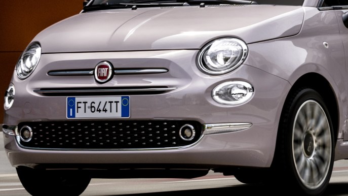 Due nuovi colori brillanti per la gamma Fiat 500