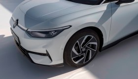 La Volkswagen ID.7 arriva in Italia: il prezzo