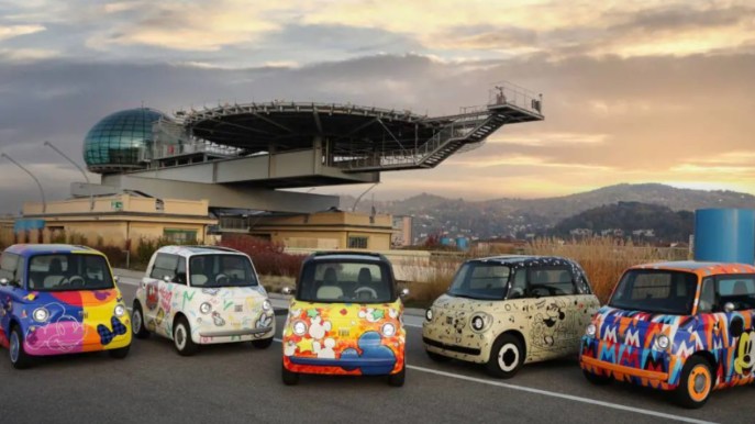 La Fiat Topolino incontra Mickey Mouse: evento storico
