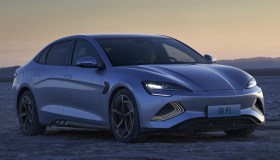 Auto elettriche: Tesla spodestata dal brand cinese