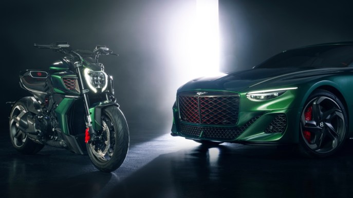 Ducati Diavel for Bentley edizione limitata: un’opera d’arte