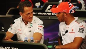 Lewis Hamilton supera Schumacher, record 9 vittorie su singolo circuito a Silverstone