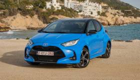 Nuova Toyota Yaris: la proposta “dual hybrid”