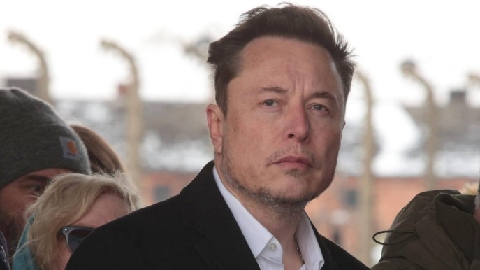 Tesla, tutti contro Elon Musk: si passa addirittura alle minacce