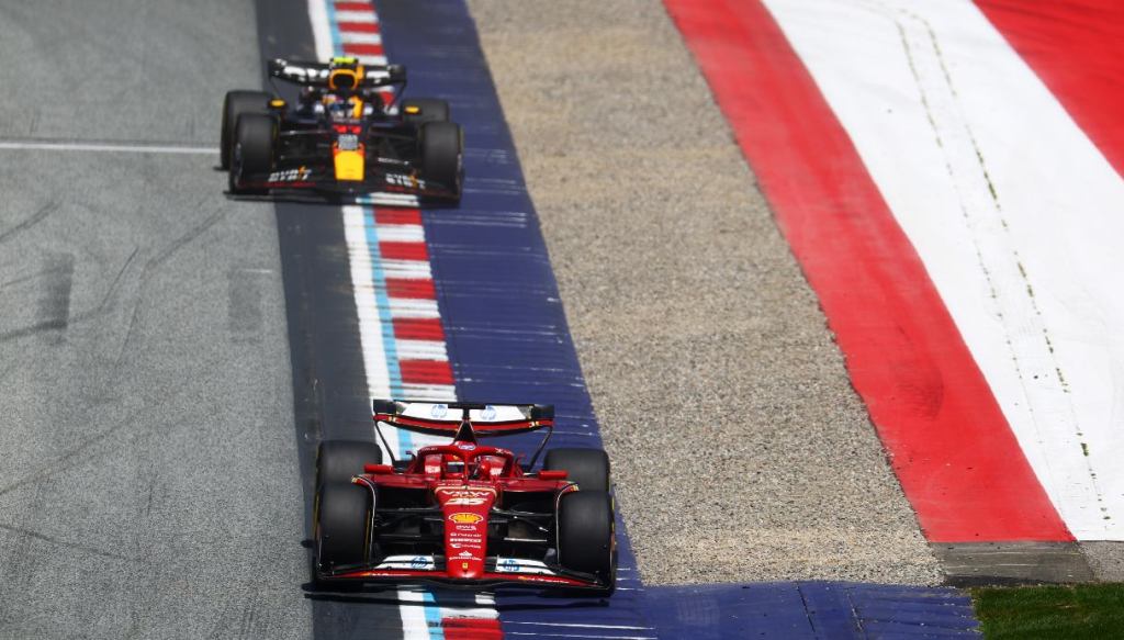 Sergio Perez (Red Bull) - Charles Leclerc (Scuderia Ferrari) F1 Sprint Austria 