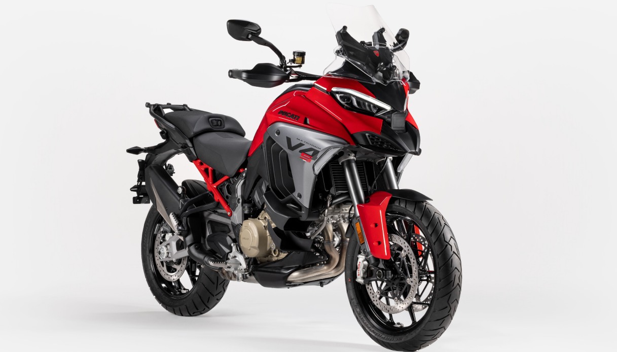 Presentata Ducati Multistrada V4 S: una moto da urlo