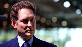 Stellantis, il presidente John Elkann entra nel Cda di Meta