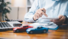 Assicurazione auto sempre più cara, il prezzo medio