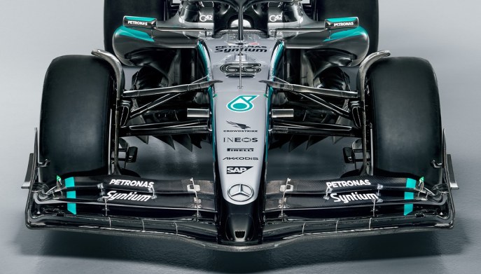 Mercedes W16 