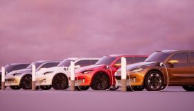 Le auto elettriche premium in arrivo nel 2025 con più di 700 km di autonomia