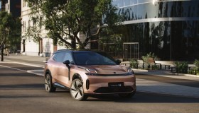 Lynk & Co 08, sistema ibrido mai visto prima: 200 km di autonomia elettrica