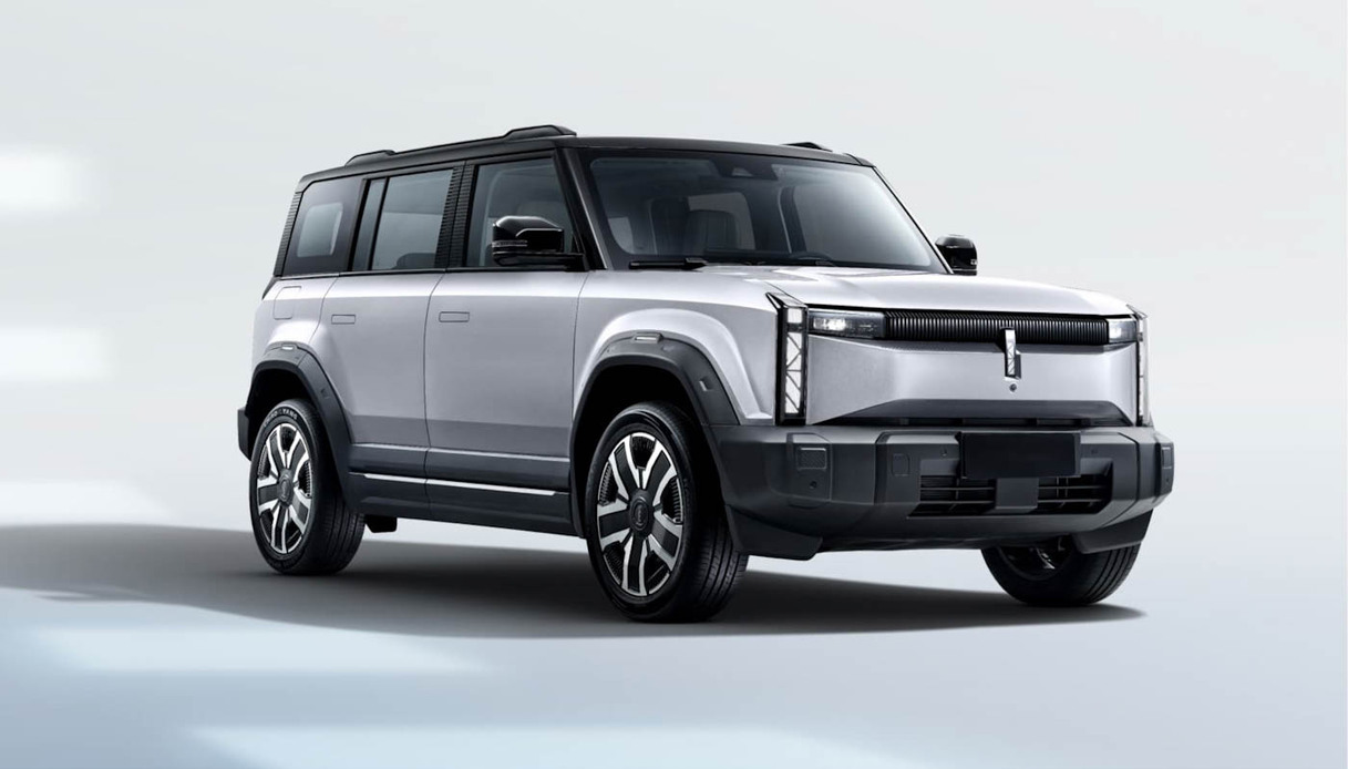 Jaecoo J6 è un SUV elettrico compatto pensato per la città