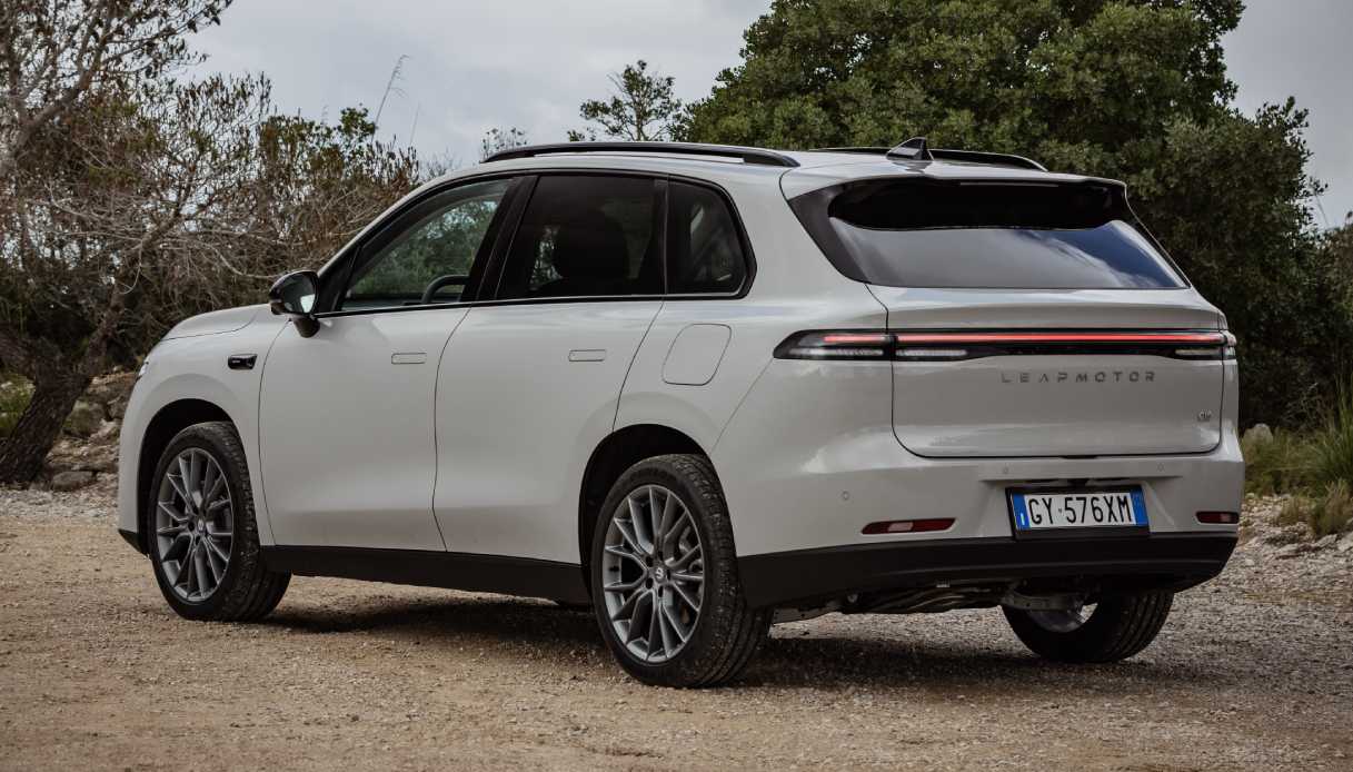 Leapmotor C10 Range-Extended EV (REEV)