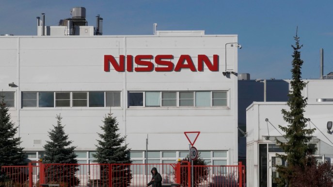 Nissan in difficoltà, rischio chiusura per due importanti fabbriche