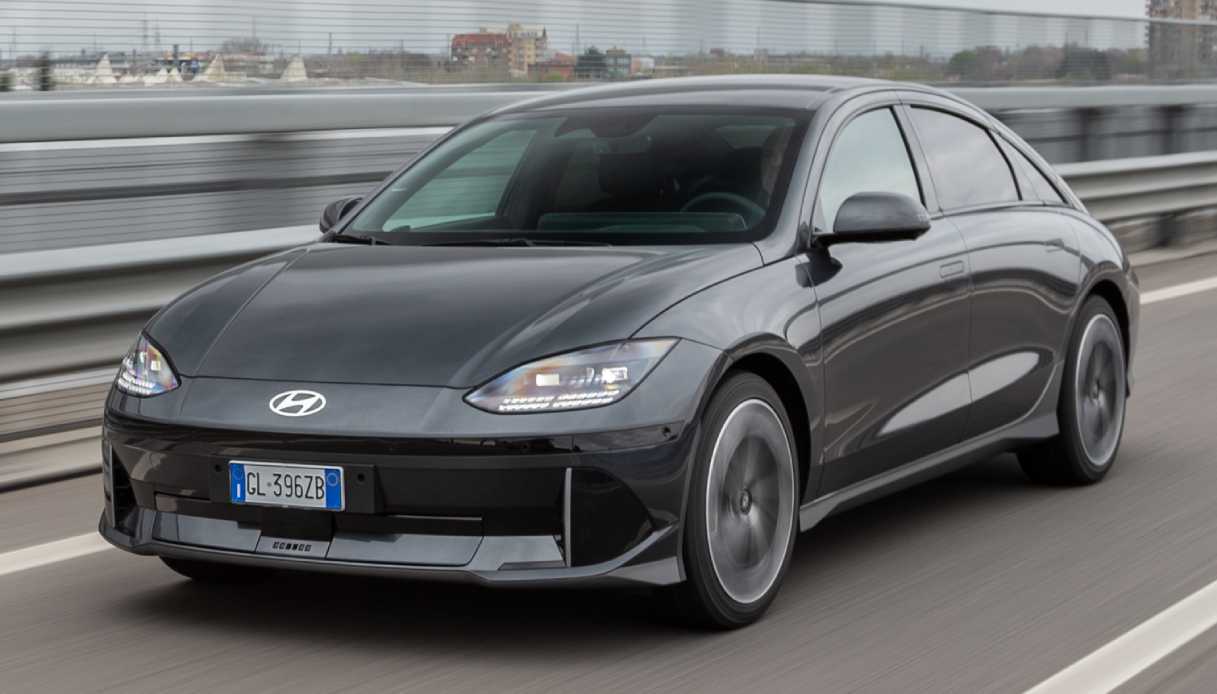 IONIQ 6