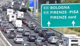 Il traffico sulle autostrade oggi 3 luglio 2025 in tempo reale