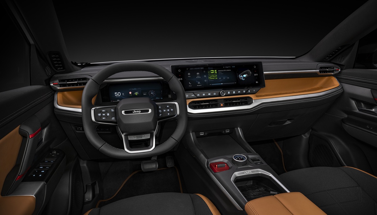 Un abitacolo rinnovato per la Jeep Compass 4xe